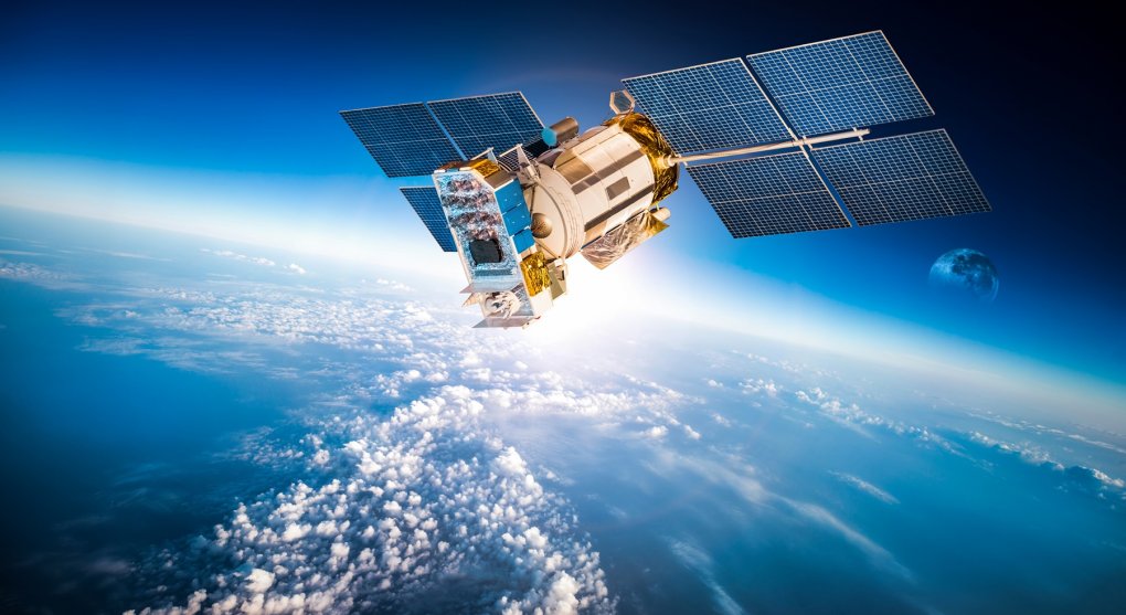 Rusko vyhrožuje Západu sestřelováním komerčních satelitů na oběžné dráze