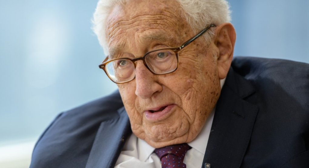 Henry Kissinger: sto let pružné omylnosti