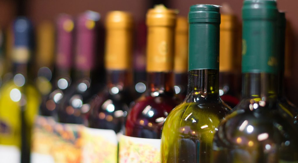 Stanjura: Je už třeba rozhodnout o zdanění vína, změna by platila od roku 2025